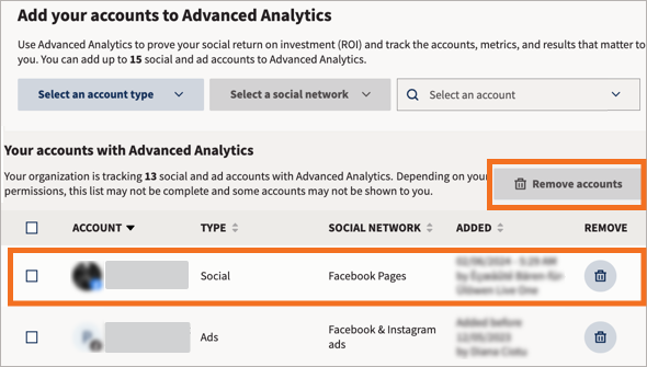 Contas do Advanced Analytics com detalhes da conta e Remover destacados.